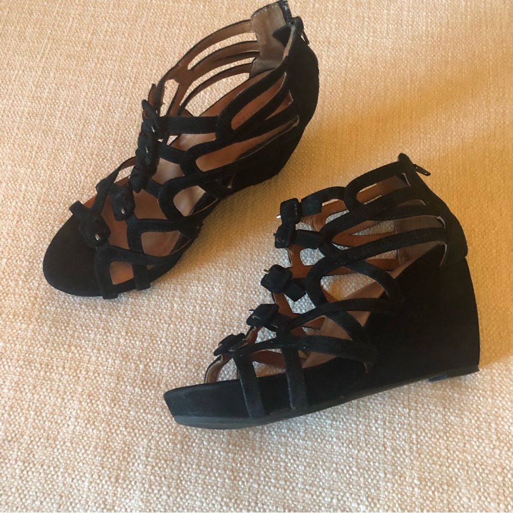“L’Amour des Pieds” Black Suede Wedge Platform Sandals ~8 1/2 Buckles/Zipper